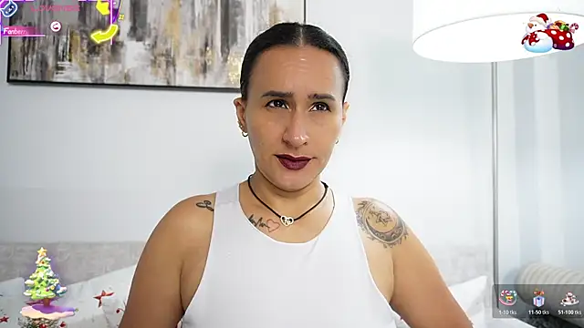 Sara Charmy online show from 12-21-25, 10:55