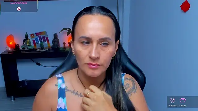 Snapshot of Sara_Charmy chatting on 07-13-26, 11:46 Sara Charmy online show from 07-13-26, 11:46