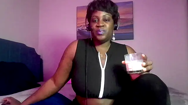 lovelyenigma365 online show from 03-01-25, 02:37