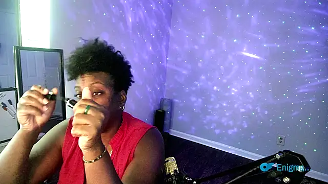 lovelyenigma365 online show from 02-18-26, 06:48