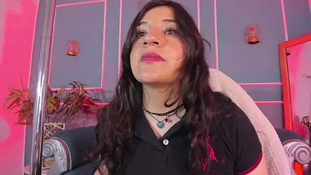 TaraTaylorr online show from 10-23-25, 02:33