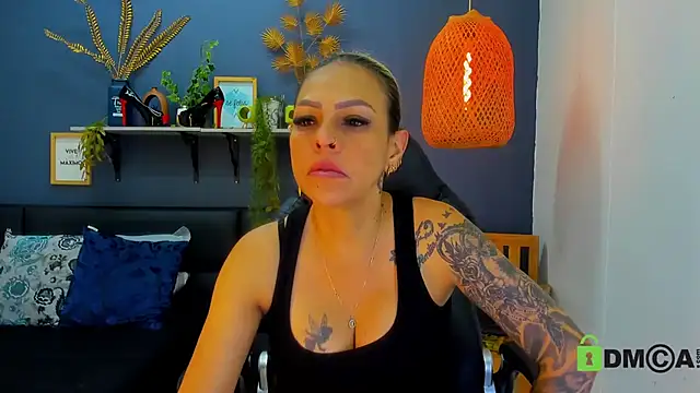 yessila parker online show from 04-20-26, 08:39