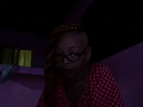 Ladyzee25 online show from 03-10-26, 11:54