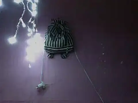 Ladyzee25 online show from 04-07-26, 11:59