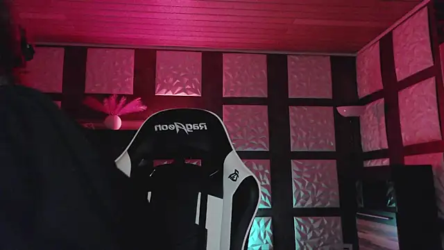 SweetSeraphine online show from 10-05-25, 05:17