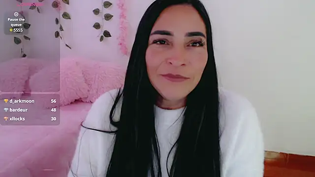 Snapshot of luna_lgomez_ chatting on 03-04-25, 01:06 luna lgomez online show from 03-04-25, 01:06