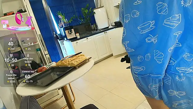 Layla- online show from 03-11-26, 09:59