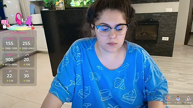 Layla- online show from 04-21-26, 09:37