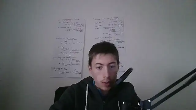 Snapshot of xy_monkeyBigCock chatting on 10-17-25, 02:41 xy monkeyBigCock online show from 10-17-25, 02:41