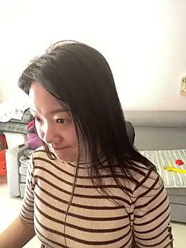 pangtouyubb online show from 04-24-26, 05:21