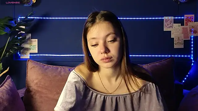 meow mellie online show from 10-12-25, 04:44