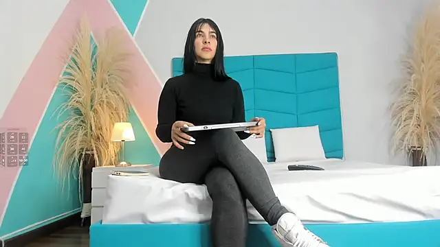 Emilly wilson  online show from 11-27-25, 09:33