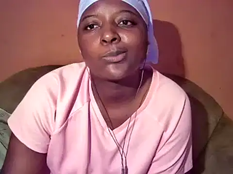 Snapshot of sexyhips2001 chatting on 03-15-25, 08:10 sexyhips2001 online show from 03-15-25, 08:10