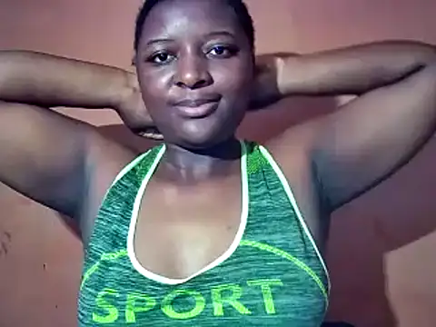 Snapshot of sexyhips2001 chatting on 09-27-25, 11:32 sexyhips2001 online show from 09-27-25, 11:32