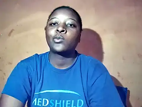 Snapshot of sexyhips2001 chatting on 10-23-25, 05:18 sexyhips2001 online show from 10-23-25, 05:18