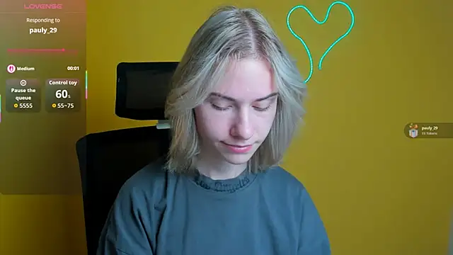 Fiona Night online show from 10-23-25, 11:20