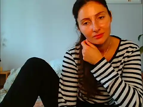 Irina9793 online show from 10-10-25, 07:51