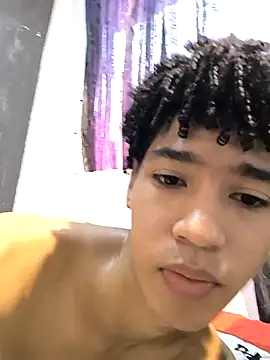 Snapshot of Thony444 chatting on 03-11-25, 09:26 Thony444 online show from 03-11-25, 09:26