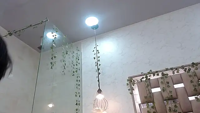 Snapshot of Aria_and_orien chatting on 03-04-25, 02:10 Aria and orien online show from 03-04-25, 02:10