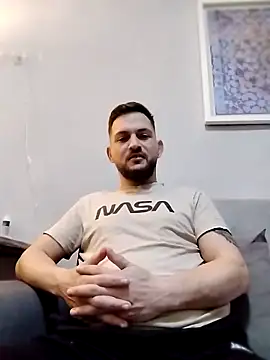 Snapshot of iurinicola chatting on 02-08-26, 10:35 iurinicola online show from 02-08-26, 10:35