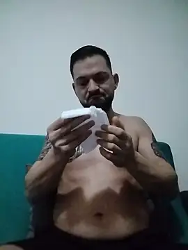 Snapshot of iurinicola chatting on 02-12-26, 11:38 iurinicola online show from 02-12-26, 11:38