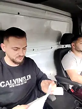 Snapshot of iurinicola chatting on 02-25-26, 09:08 iurinicola online show from 02-25-26, 09:08