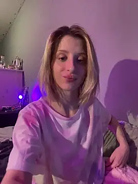 Snapshot of amorearte_m chatting on 03-04-25, 04:30 amorearte m online show from 03-04-25, 04:30