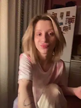 Snapshot of amorearte_m chatting on 03-05-25, 01:10 amorearte m online show from 03-05-25, 01:10