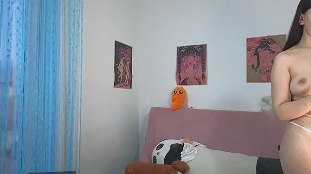 Snapshot of Lusy_PickMe chatting on 05-16-26, 12:07 Lusy PickMe online show from 05-16-26, 12:07