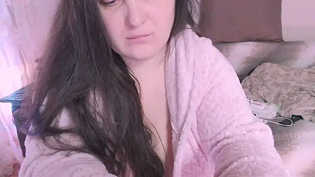 SoftLia online show from 12-13-24, 02:21