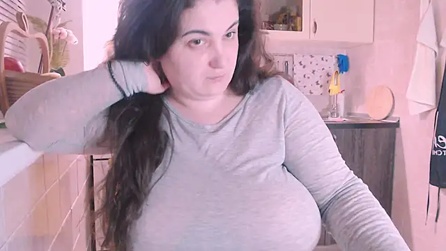 SoftLia online show from 03-14-25, 04:09