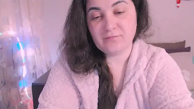 SoftLia online show from 03-18-25, 07:10