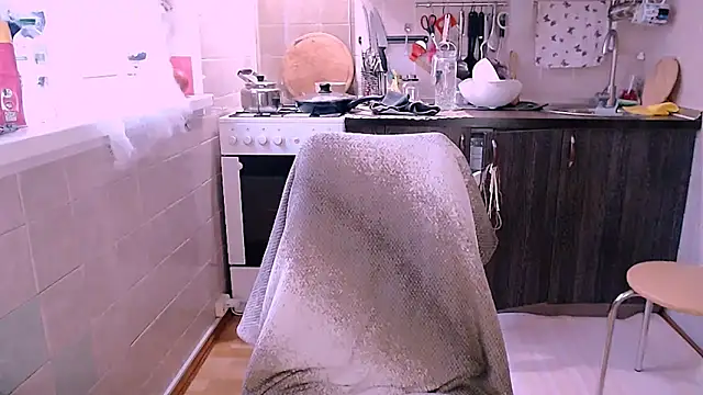 SoftLia online show from 10-25-25, 07:05