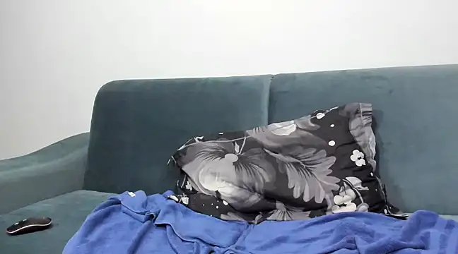 Snapshot of Tiberius_hunk chatting on 03-09-25, 03:49 Tiberius hunk online show from 03-09-25, 03:49