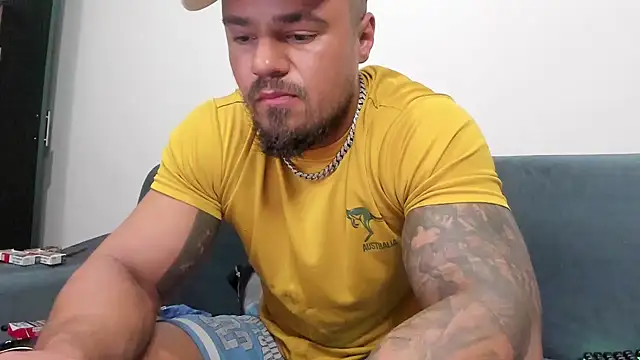 Snapshot of Tiberius_hunk chatting on 03-21-25, 06:38 Tiberius hunk online show from 03-21-25, 06:38