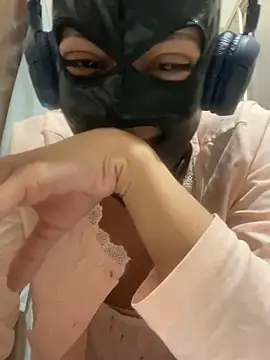 Snapshot of MargheritaRm chatting on 03-09-25, 04:27 MargheritaRm online show from 03-09-25, 04:27