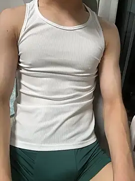 Snapshot of jae_yuu chatting on 10-01-25, 02:01 jae yuu online show from 10-01-25, 02:01