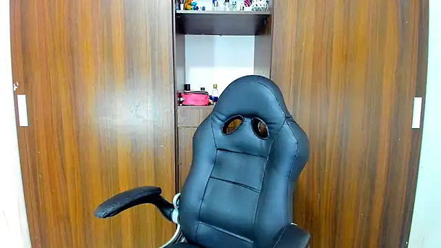 Dreamastercum  online show from 09-17-25, 07:37