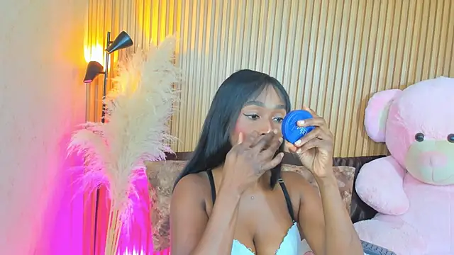 AlexiaAbbey online show from 10-03-25, 07:33