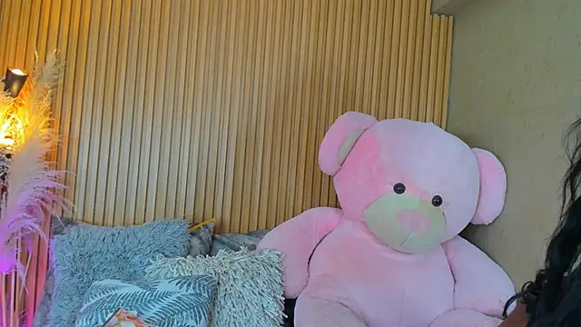 AlexiaAbbey online show from 04-14-26, 06:36