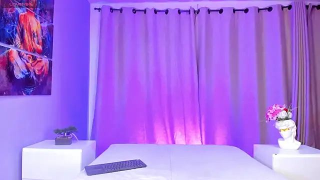 Snapshot of Lia_Taylor1 chatting on 01-10-26, 04:58 Lia Taylor1 online show from 01-10-26, 04:58