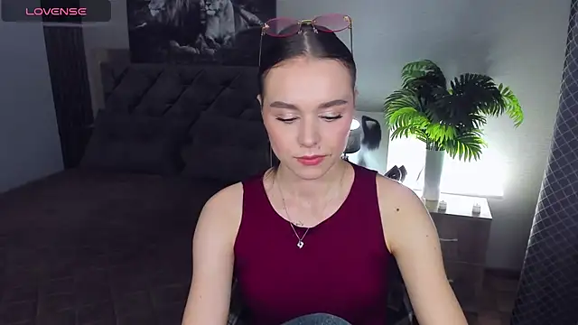 EmelyMason online show from 04-16-26, 04:35