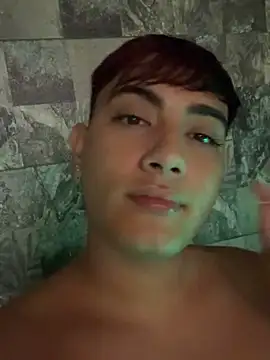 Snapshot of CarringtonAndy chatting on 02-12-26, 12:05 CarringtonAndy online show from 02-12-26, 12:05