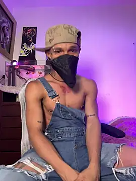 CRAZY-BOY99 online show from 05-27-26, 12:51