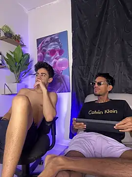 Miguel bigcock online show from 02-15-26, 06:54