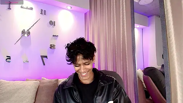 Jonas Rivers online show from 03-10-26, 04:28