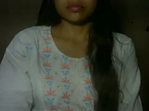 Snapshot of mayra89 chatting on 06-20-26, 03:26 mayra89 online show from 06-20-26, 03:26