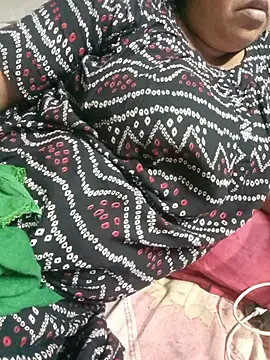 Snapshot of Pakhi_Couple_69 chatting on 07-23-26, 02:26 Pakhi Couple 69 online show from 07-23-26, 02:26