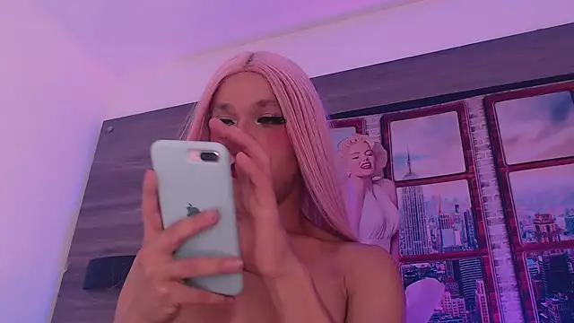 Snapshot of SashaNova chatting on 11-09-25, 05:06 SashaNova online show from 11-09-25, 05:06