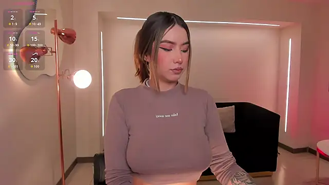 Snapshot of MaddisonCollins chatting on 11-27-25, 11:56 MaddisonCollins online show from 11-27-25, 11:56